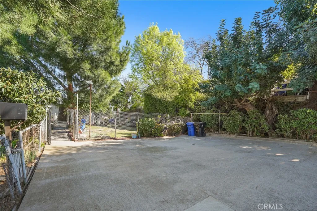 2149 Fargo Street, Los Angeles, California 90039 home-pic-1